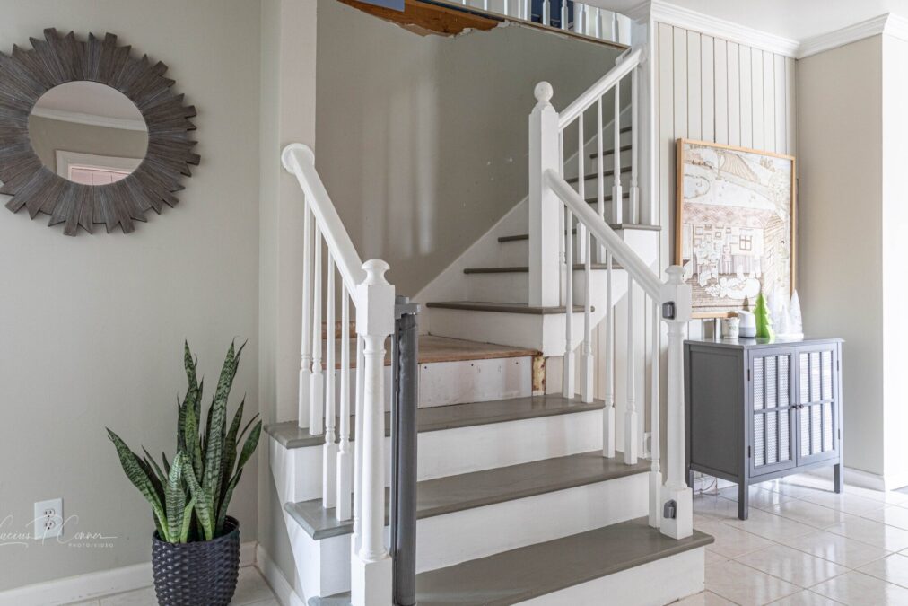 Painted Stairs: Transform Your Home with a Simple Yet Striking Makeover? Painted Stairs